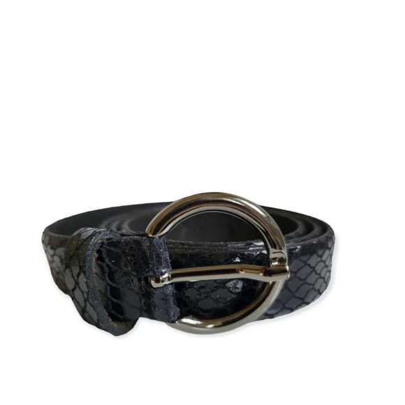 Vera Pelle Genuine Leather Belt Made in Italy Vera Pelle White Genuine Leather Belt Silver Tone Buckle  main image 4
